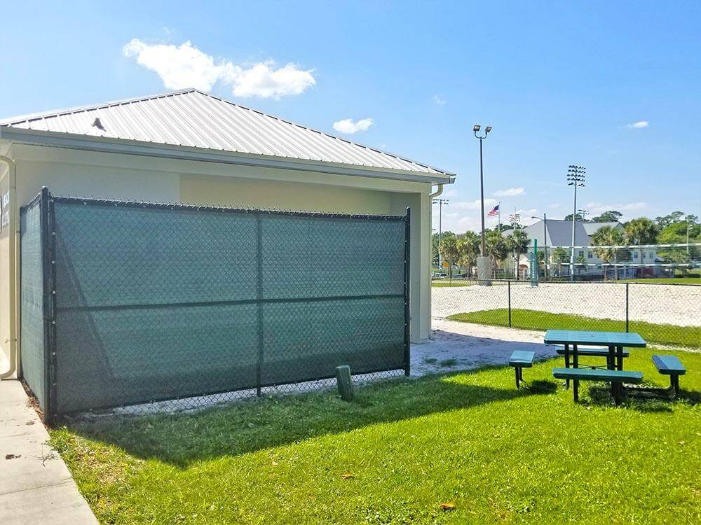 Facility Fence Screening Green privacy